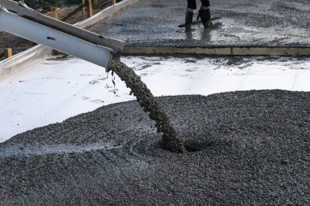 Best Concrete Pool Decks in Plainview, NE